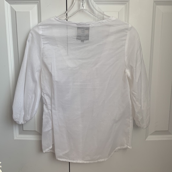 Kelly Ripa White Top - Picture 2 of 4